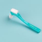 Editorial Bdc Curaprox Denture Cleaning Brush Bdc Mint 73330060 003